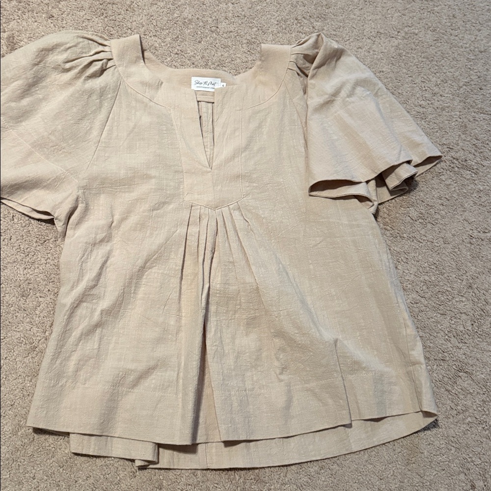 Chic Beige Blouse with Pleated Design